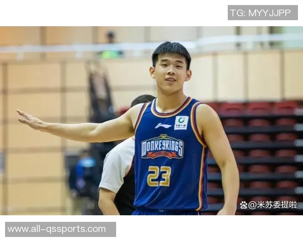 林葳分享个人成长经历：坚持探索未知领域逐步实现目标的重要性