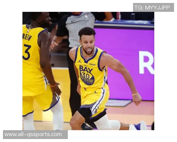 赛季至今三分命中率排行榜揭晓大球居末弗拉格紧随其后斯玛特与布克入前十 赛季至今三分命中率排行榜揭晓大球居末弗拉格紧随其后斯玛特与布克入前十